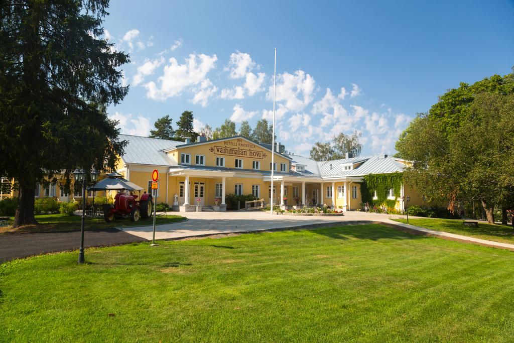 Vaihmalan Hovi Hotel Lempaala Exterior photo